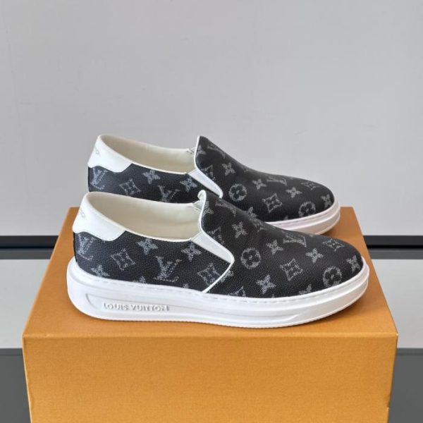 Contatore / Mocassini slip-on con monogramma classico LOUIS VUITTON (3HS0I)
