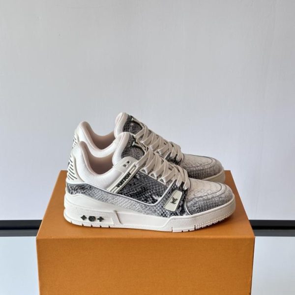 Contatore / Nuova colorazione per le sneakers da uomo LV (EY1L3)