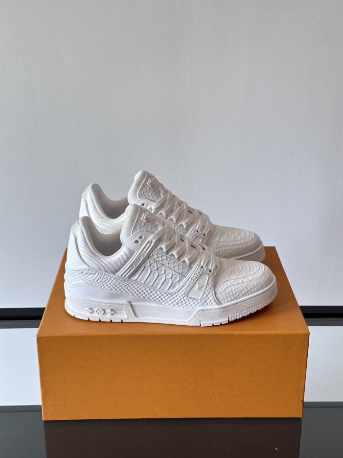 repliche,replica,perfette,siti di,affidabili,migliori siti,dove comprare,1:1,scarpe da ginnastica Contatore / Nuova colorazione per le sneakers da uomo LV (GZZUU) repliche,replica,perfette,siti di,affidabili,migliori siti,dove comprare,1:1,scarpe da ginnastica Contatore / Nuova colorazione per le sneakers da uomo LV (GZZUU)
