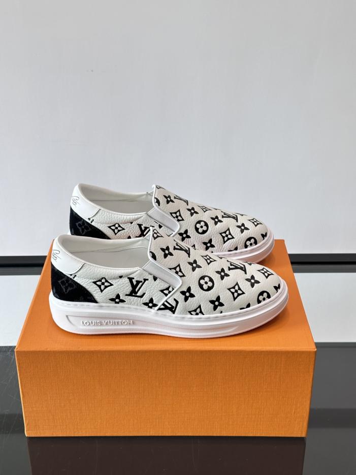 repliche,replica,perfette,siti di,affidabili,migliori siti,dove comprare,1:1,scarpe da ginnastica Contatore / Mocassini slip-on con monogramma classico LOUIS VUITTON (1OWKO) repliche,replica,perfette,siti di,affidabili,migliori siti,dove comprare,1:1,scarpe da ginnastica Contatore / Mocassini slip-on con monogramma classico LOUIS VUITTON (1OWKO)