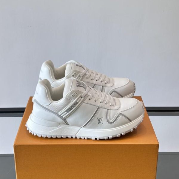 Contatore / Sneakers Louis Vuitton Run Away Maxi New HUNY8