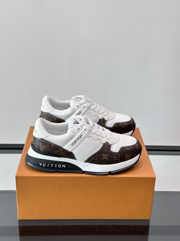 repliche,replica,perfette,siti di,affidabili,migliori siti,dove comprare,1:1,scarpe da ginnastica Contatore / Sneakers Louis Vuitton Run Away Maxi New Fat (CVLY1) repliche,replica,perfette,siti di,affidabili,migliori siti,dove comprare,1:1,scarpe da ginnastica Contatore / Sneakers Louis Vuitton Run Away Maxi New Fat (CVLY1)