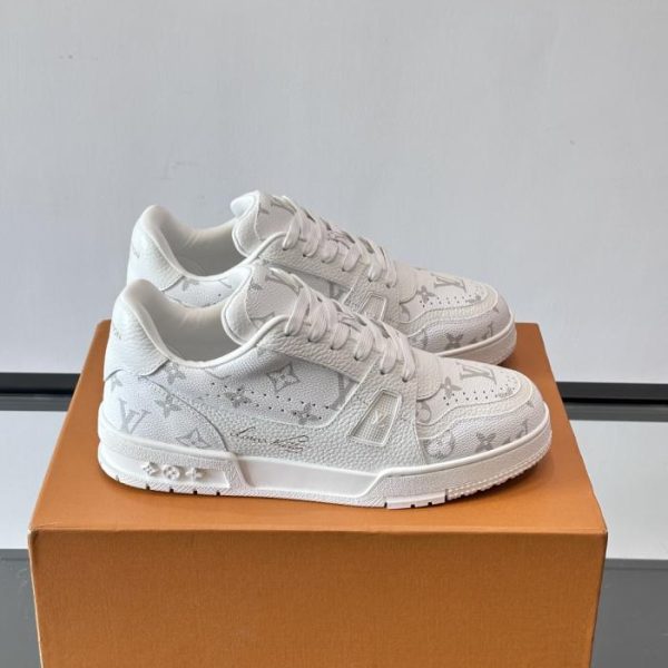 Contatore / Nuove colorazioni delle sneakers LV Trainer (AA63R)