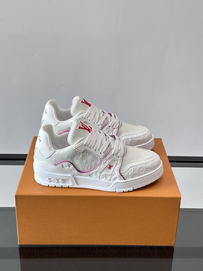 repliche,replica,perfette,siti di,affidabili,migliori siti,dove comprare,1:1,scarpe da ginnastica Contatore / Nuove colorazioni delle sneakers LV Trainer (IFS2C) repliche,replica,perfette,siti di,affidabili,migliori siti,dove comprare,1:1,scarpe da ginnastica Contatore / Nuove colorazioni delle sneakers LV Trainer (IFS2C)