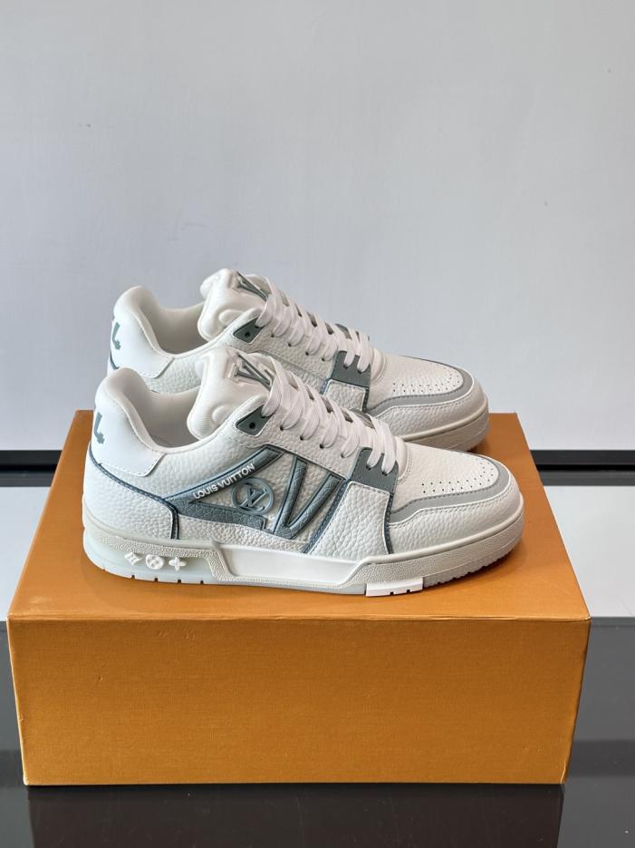 repliche,replica,perfette,siti di,affidabili,migliori siti,dove comprare,1:1,scarpe da ginnastica Contatore / Le nuove sneaker Trainer di LV (QLZRU) repliche,replica,perfette,siti di,affidabili,migliori siti,dove comprare,1:1,scarpe da ginnastica Contatore / Le nuove sneaker Trainer di LV (QLZRU)