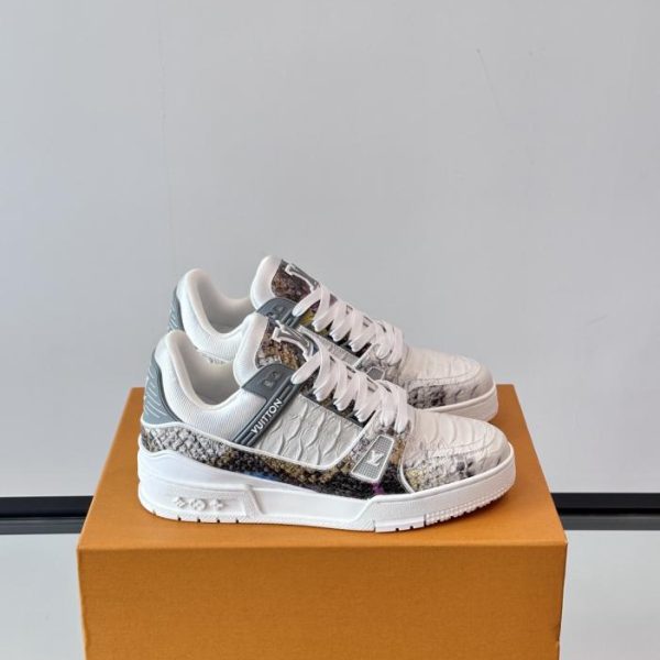 repliche,replica,perfette,siti di,affidabili,migliori siti,dove comprare,1:1,scarpe da ginnastica Contatore / Nuova colorazione delle sneakers LV Trainer per coppie (JOE0K)