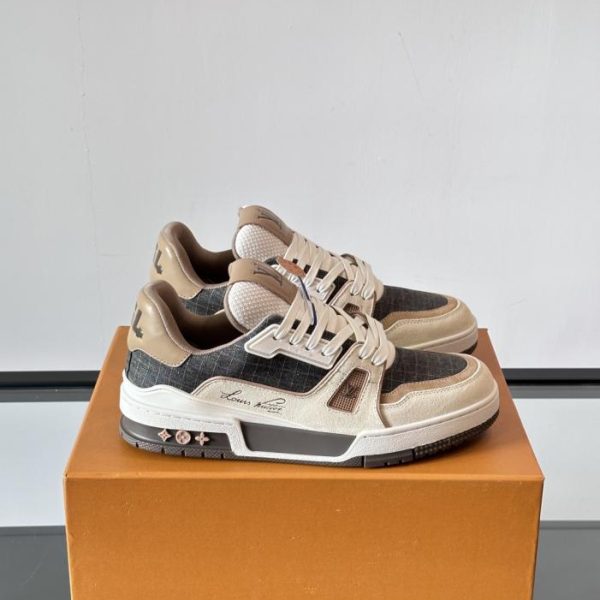 repliche,replica,perfette,siti di,affidabili,migliori siti,dove comprare,1:1,scarpe da ginnastica Contatore / Nuova colorazione delle sneakers LV Trainer per coppie (73B55)