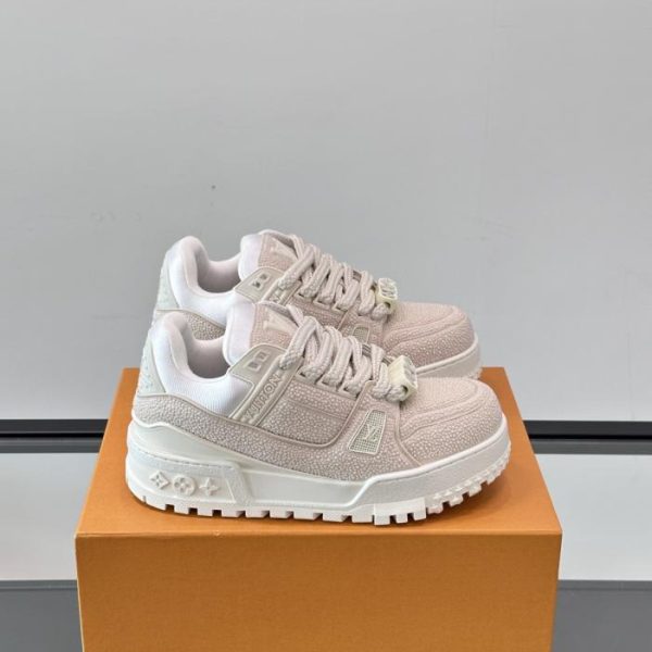 repliche,replica,perfette,siti di,affidabili,migliori siti,dove comprare,1:1,scarpe da ginnastica Contatore / Novità LV Primavera: Sneakers Pearl Trainer Puffer (G8DLI)
