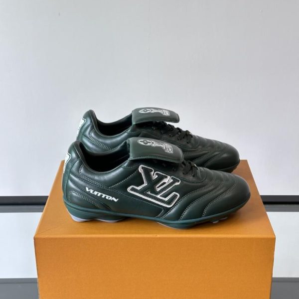 repliche,replica,perfette,siti di,affidabili,migliori siti,dove comprare,1:1,scarpe da ginnastica Contatore / Coppia di scarpe da ginnastica/stivaletti da calcio Louis Vuitton (MD2MT)