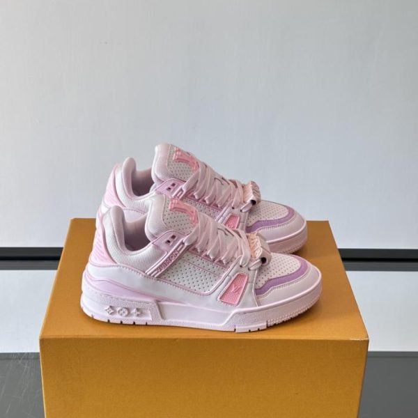 repliche,replica,perfette,siti di,affidabili,migliori siti,dove comprare,1:1,scarpe da ginnastica Contatore / Nuove colorazioni LV per le sneakers da coppia Trainer (RB3FD)
