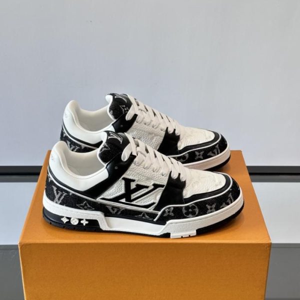Contatore / Nuova colorazione delle sneakers LV Trainer per coppie (XFI43)