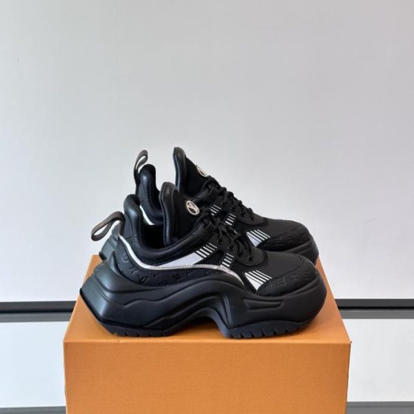 repliche,replica,perfette,siti di,affidabili,migliori siti,dove comprare,1:1,scarpe da ginnastica Contatore / Scarpe robuste Louis Vuitton Couple Style New Colorway (4TAXM)