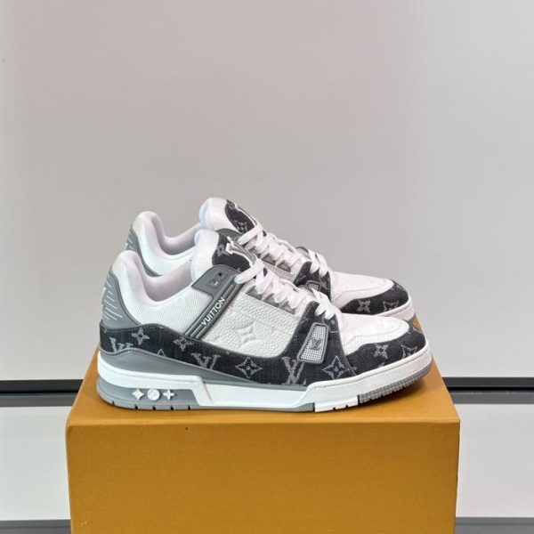 repliche,replica,perfette,siti di,affidabili,migliori siti,dove comprare,1:1,scarpe da ginnastica Contatore / Nuova colorazione delle sneakers LV Trainer per coppie (WELHR)