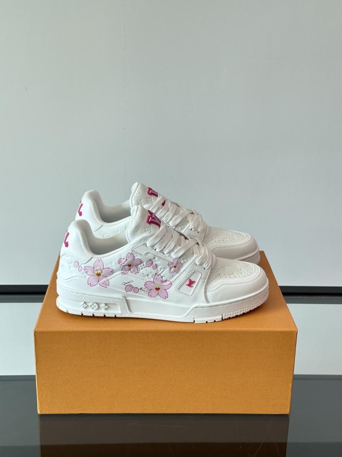 repliche,replica,perfette,siti di,affidabili,migliori siti,dove comprare,1:1,scarpe da ginnastica Contatore / LV x Takashi Murakami 2.0 Sakura Trainer (UWL25) repliche,replica,perfette,siti di,affidabili,migliori siti,dove comprare,1:1,scarpe da ginnastica Contatore / LV x Takashi Murakami 2.0 Sakura Trainer (UWL25)