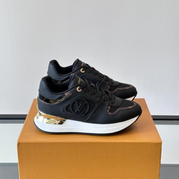 Contatore / Sneakers con zeppa Louis Vuitton Run Away Classic (MGZCY)