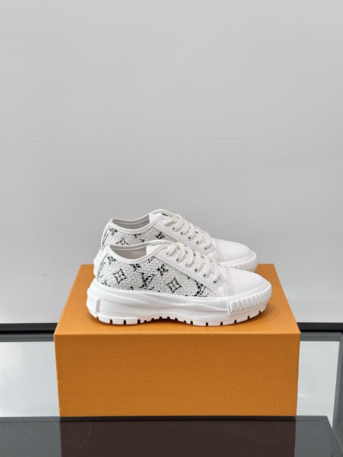 repliche,replica,perfette,siti di,affidabili,migliori siti,dove comprare,1:1,scarpe da ginnastica Contatore / Le nuove sneakers con plateau di Louis Vuitton (DWV9M) repliche,replica,perfette,siti di,affidabili,migliori siti,dove comprare,1:1,scarpe da ginnastica Contatore / Le nuove sneakers con plateau di Louis Vuitton (DWV9M)