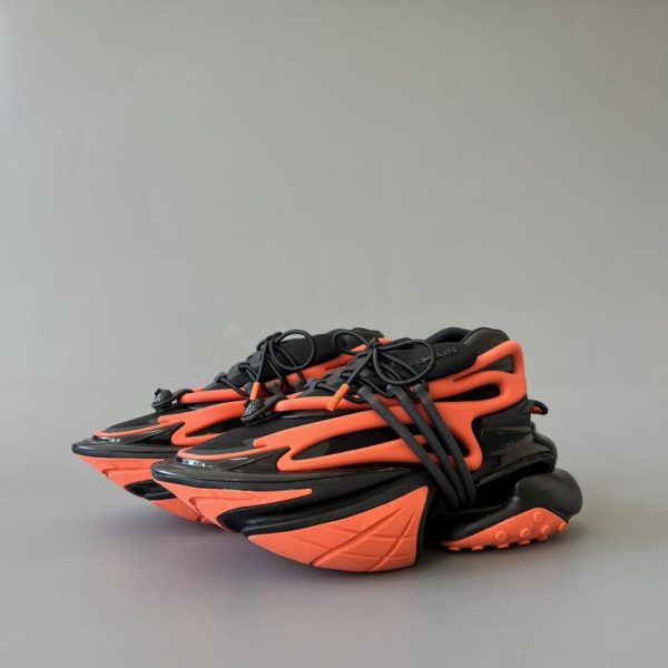 Scarpe da barca BALMAIN in nero e arancione (GS1OB)