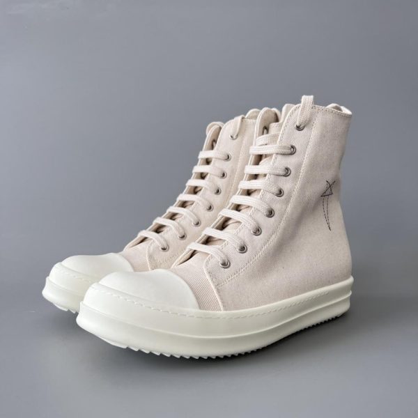 repliche,replica,perfette,siti di,affidabili,migliori siti,dove comprare,1:1,scarpe da ginnastica Rick Owens DRKSHDW Classic Off-White Canvas High-Top con lacci e stella a cinque punte ricamata (QAEY0)
