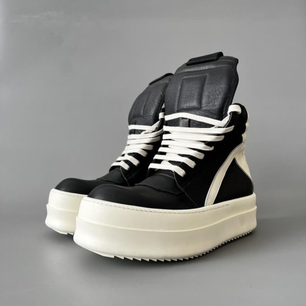 repliche,replica,perfette,siti di,affidabili,migliori siti,dove comprare,1:1,scarpe da ginnastica Sneakers con plateau Rick Owens bianche e nere con motivo a triangolo invertito (370G6)