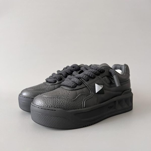 repliche,replica,perfette,siti di,affidabili,migliori siti,dove comprare,1:1,scarpe da ginnastica Sneakers Valentino con punta tonda e lacci, stile unisex (0ZN61)