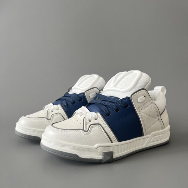 Scarpe imbottite Valentino Open Skate bianche e blu (09BLZ)
