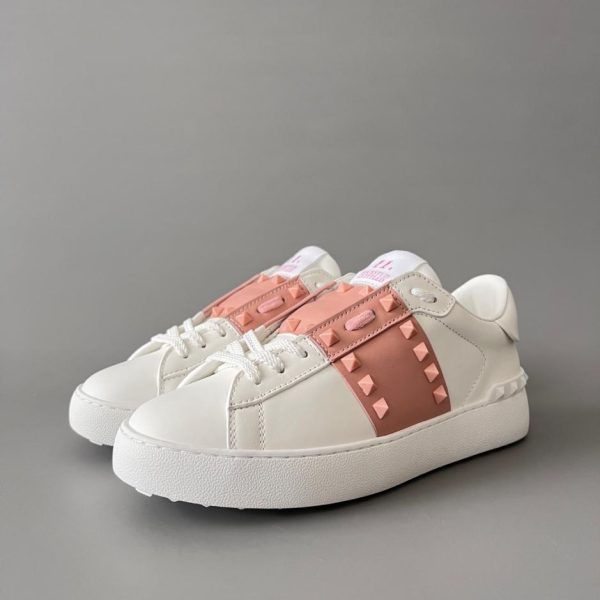 Valentino Rockstud Untitled Studded Sneakers casual con punta tonda e lacci per donna (HSF2X)