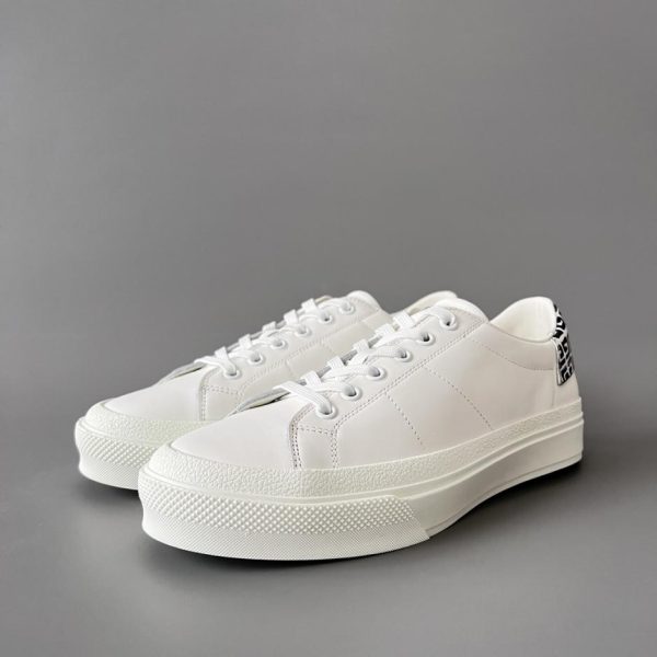 Sneakers da uomo GIVENCHY City COURT, bianco/nero (taglia 38,45, realizzate su misura) (9RHG4)