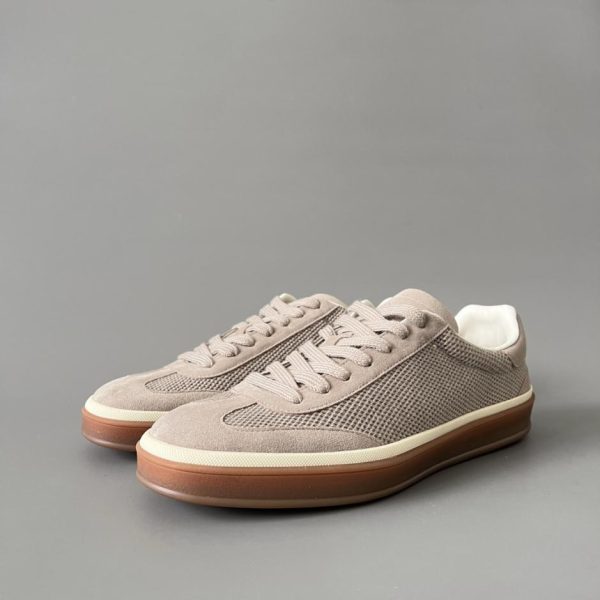 Sneakers basse con punta tonda e lacci in pelle Loro Piana, colore moka, unisex (6UI9E)
