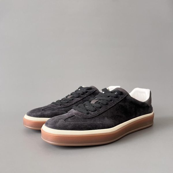 repliche,replica,perfette,siti di,affidabili,migliori siti,dove comprare,1:1,scarpe da ginnastica Sneakers basse con punta tonda e lacci in pelle Loro Piana, grigio scuro, unisex (F4K0Z)