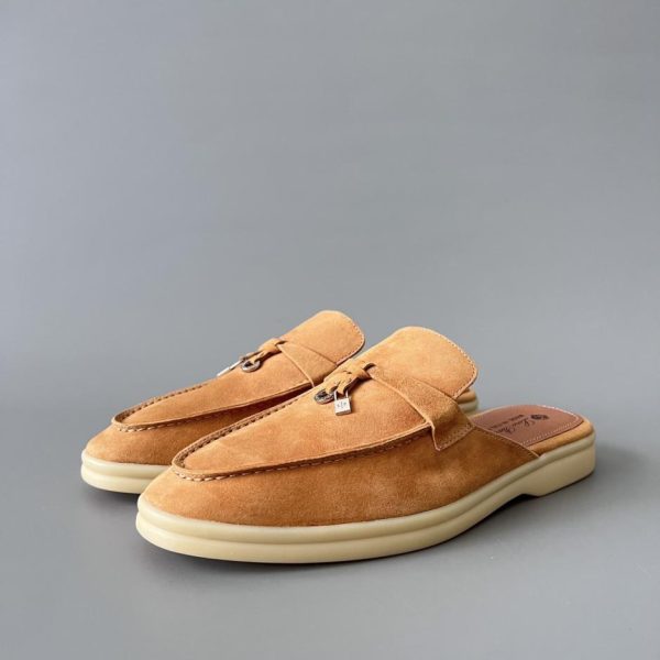 Loro Piana Round Toe Low-Top Semi-Trail Brown (NZHIH)
