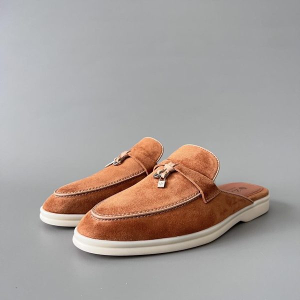 Loro Piana Round Toe Low-Top Semi-Trail Brown (SLOAL)