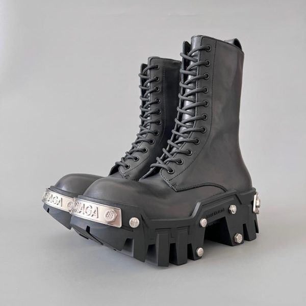 repliche,replica,perfette,siti di,affidabili,migliori siti,dove comprare,1:1,scarpe da ginnastica Stivali Dr. Martens da uomo Balenciaga Bulldozer in pelle, suola spessa con dentini, estraibili, a metà polpaccio, neri (8FNQO)
