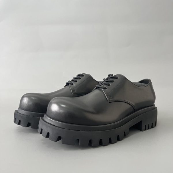 repliche,replica,perfette,siti di,affidabili,migliori siti,dove comprare,1:1,scarpe da ginnastica Scarpe derby Balenciaga Sergent in pelle di vitello liscia nere (AFDID)