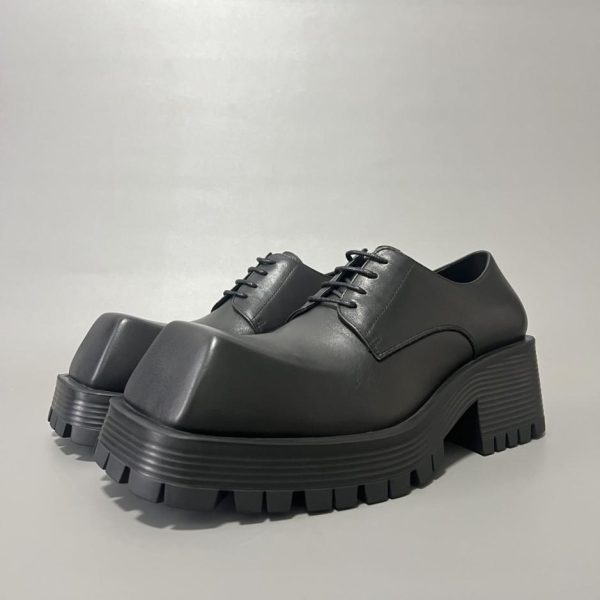 repliche,replica,perfette,siti di,affidabili,migliori siti,dove comprare,1:1,scarpe da ginnastica Scarpe derby Balenciaga Trooper con punta quadrata, plateau e lacci a 4 occhielli (YKSIF)