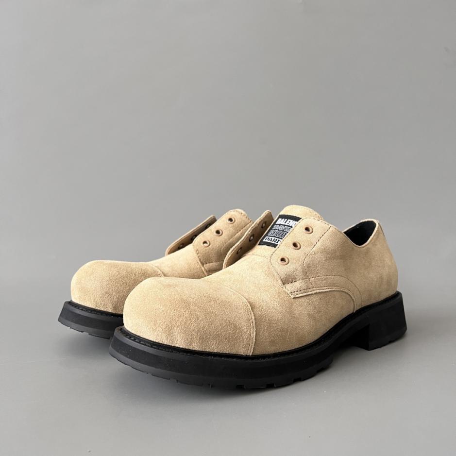 repliche,replica,perfette,siti di,affidabili,migliori siti,dove comprare,1:1,scarpe da ginnastica Scarpe casual da uomo Balenciaga modello derby color cachi, realizzate in pelle di vacchetta con punta tonda e lacci (GU5N3). repliche,replica,perfette,siti di,affidabili,migliori siti,dove comprare,1:1,scarpe da ginnastica Scarpe casual da uomo Balenciaga modello derby color cachi, realizzate in pelle di vacchetta con punta tonda e lacci (GU5N3).