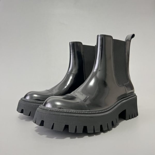 repliche,replica,perfette,siti di,affidabili,migliori siti,dove comprare,1:1,scarpe da ginnastica Stivaletti Balenciaga Tractor in pelle liscia nera (QEZXJ)