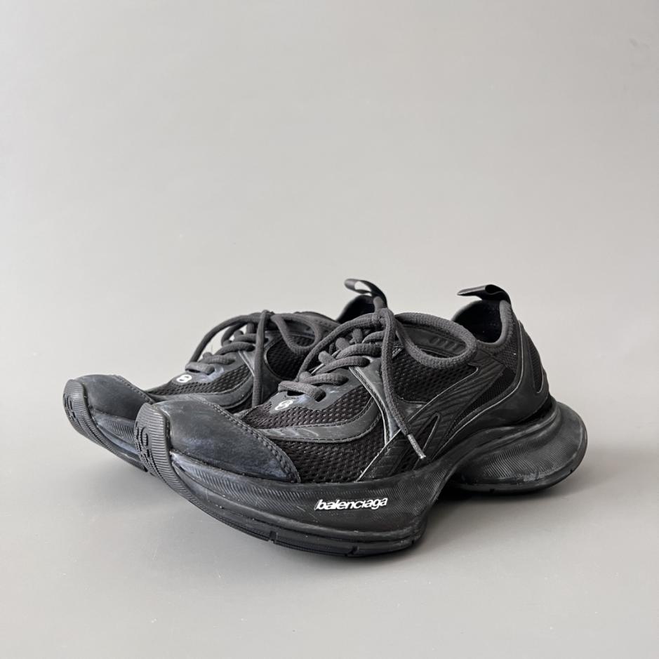 repliche,replica,perfette,siti di,affidabili,migliori siti,dove comprare,1:1,scarpe da ginnastica Scarpe Balenciaga Circuit con punta tonda, lacci, tomaia in mesh traspirante e tomaia alta (QNLG0) repliche,replica,perfette,siti di,affidabili,migliori siti,dove comprare,1:1,scarpe da ginnastica Scarpe Balenciaga Circuit con punta tonda, lacci, tomaia in mesh traspirante e tomaia alta (QNLG0)