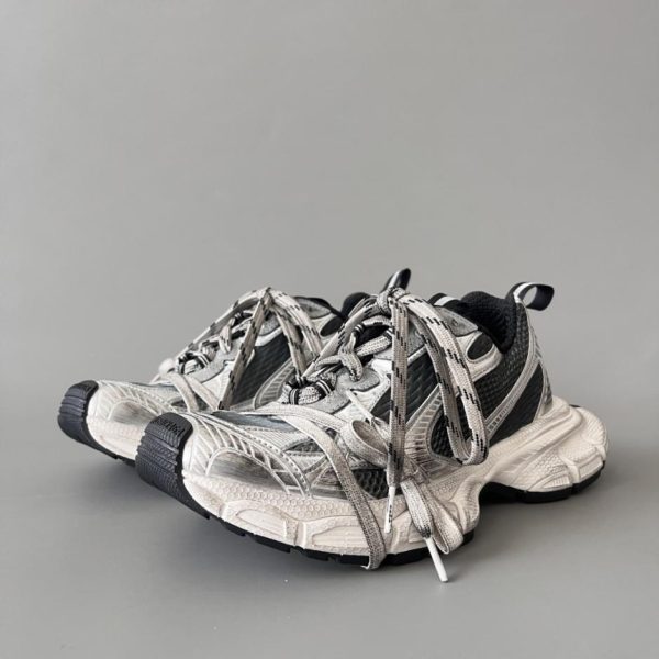repliche,replica,perfette,siti di,affidabili,migliori siti,dove comprare,1:1,scarpe da ginnastica Scarpe basse Balenciaga 3XL in mesh con lacci e suola spessa effetto consumato (2HWUN)