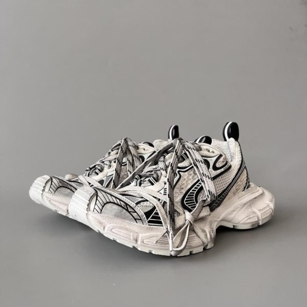 repliche,replica,perfette,siti di,affidabili,migliori siti,dove comprare,1:1,scarpe da ginnastica Scarpe basse Balenciaga 3XL in mesh con lacci e suola spessa e effetto consumato (9OZFM)
