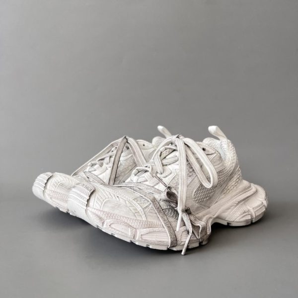 repliche,replica,perfette,siti di,affidabili,migliori siti,dove comprare,1:1,scarpe da ginnastica Scarpe basse Balenciaga 3XL in mesh con lacci e tomaia spessa e effetto consumato (LWURI)