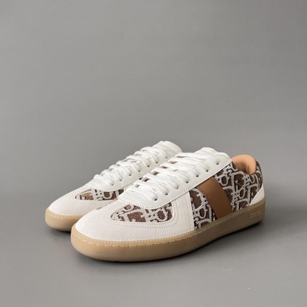 repliche,replica,perfette,siti di,affidabili,migliori siti,dove comprare,1:1,scarpe da ginnastica DIOR B01 Matchpoint Sneakers basse con punta tonda e lacci in pelle, bianco/marrone, unisex (94YXI)