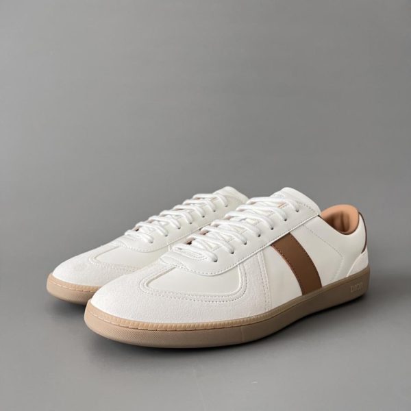 repliche,replica,perfette,siti di,affidabili,migliori siti,dove comprare,1:1,scarpe da ginnastica Sneakers basse con punta tonda e lacci DIOR B01 Matchpoint in pelle, bianco/marrone, unisex (NUHS4)
