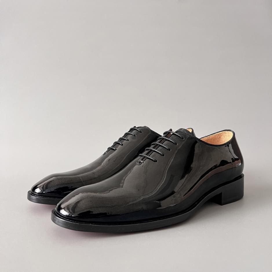 repliche,replica,perfette,siti di,affidabili,migliori siti,dove comprare,1:1,scarpe da ginnastica Scarpe casual in pelle da uomo Christian Louboutin Greggo, nere (YG1KZ) repliche,replica,perfette,siti di,affidabili,migliori siti,dove comprare,1:1,scarpe da ginnastica Scarpe casual in pelle da uomo Christian Louboutin Greggo, nere (YG1KZ)