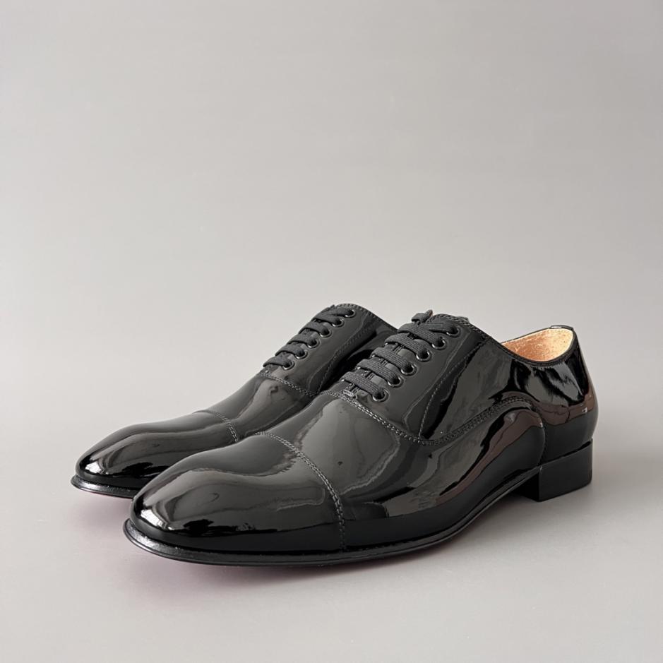 repliche,replica,perfette,siti di,affidabili,migliori siti,dove comprare,1:1,scarpe da ginnastica Scarpe casual stringate in pelle da uomo Christian Louboutin Greggo, nere (6MJXF) repliche,replica,perfette,siti di,affidabili,migliori siti,dove comprare,1:1,scarpe da ginnastica Scarpe casual stringate in pelle da uomo Christian Louboutin Greggo, nere (6MJXF)