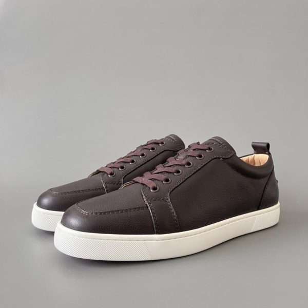 repliche,replica,perfette,siti di,affidabili,migliori siti,dove comprare,1:1,scarpe da ginnastica Sneakers basse Christian Louboutin Louis Junior Spikes, marrone (GFO9I)