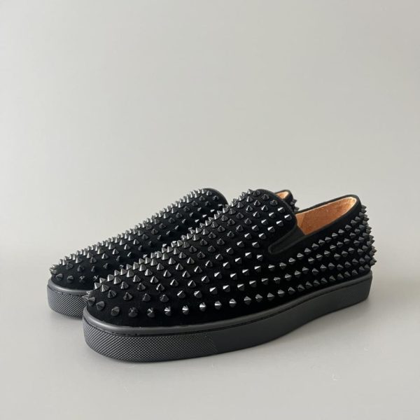 repliche,replica,perfette,siti di,affidabili,migliori siti,dove comprare,1:1,scarpe da ginnastica Christian Louboutin Roller-Boat Casual Studded Low-Top Slip-On Sneakers in Nero (FSTEG)