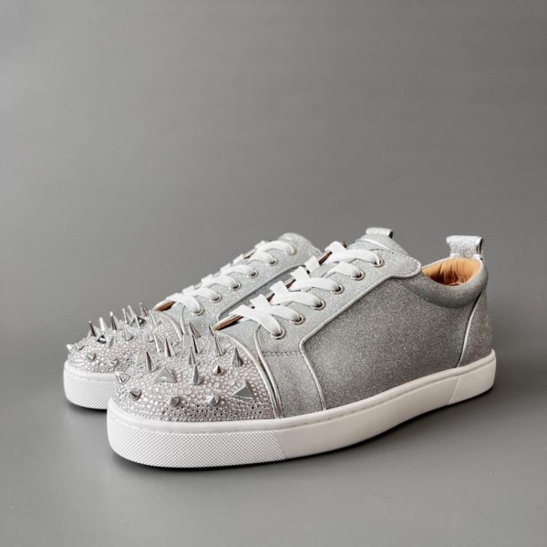 repliche,replica,perfette,siti di,affidabili,migliori siti,dove comprare,1:1,scarpe da ginnastica Sneakers basse Christian Louboutin con borchie di strass argentati (93ZWO)