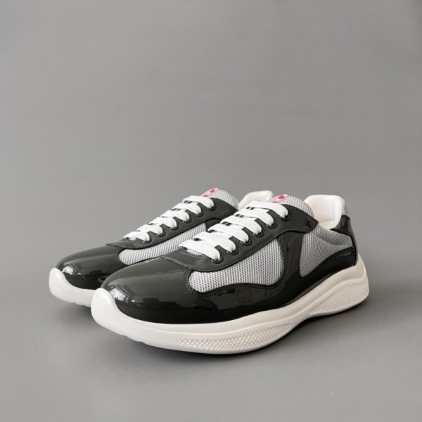 repliche,replica,perfette,siti di,affidabili,migliori siti,dove comprare,1:1,scarpe da ginnastica PRADA Scarpe casual basse con punta tonda e lacci da uomo, verde scuro/grigio (WK2MM)