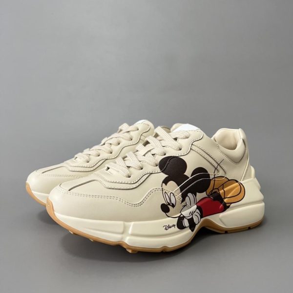 repliche,replica,perfette,siti di,affidabili,migliori siti,dove comprare,1:1,scarpe da ginnastica Collezione Gucci Rhyton. Sneakers chunky di Topolino, stile unisex (DOOXS)