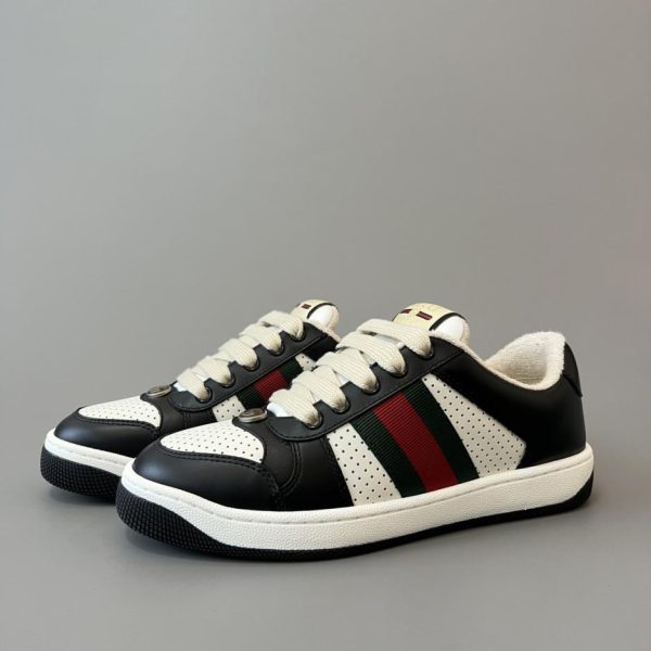 repliche,replica,perfette,siti di,affidabili,migliori siti,dove comprare,1:1,scarpe da ginnastica Sneakers Gucci Screener in tessuto anticato, stile panda bianco e nero, design unisex di qualità (IF59Q)